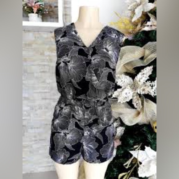 Loft romper - Picture 12 of 16